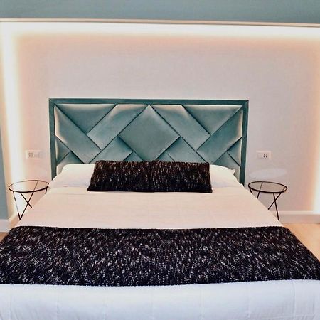 Guest House Domus Gratia Russo Rome Exterior photo